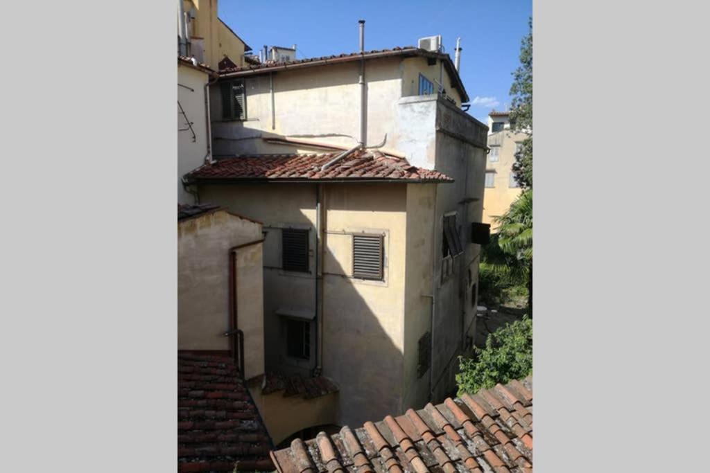 Santa Croce. Quiet, Large And Luminous Loft Appartamento Firenze